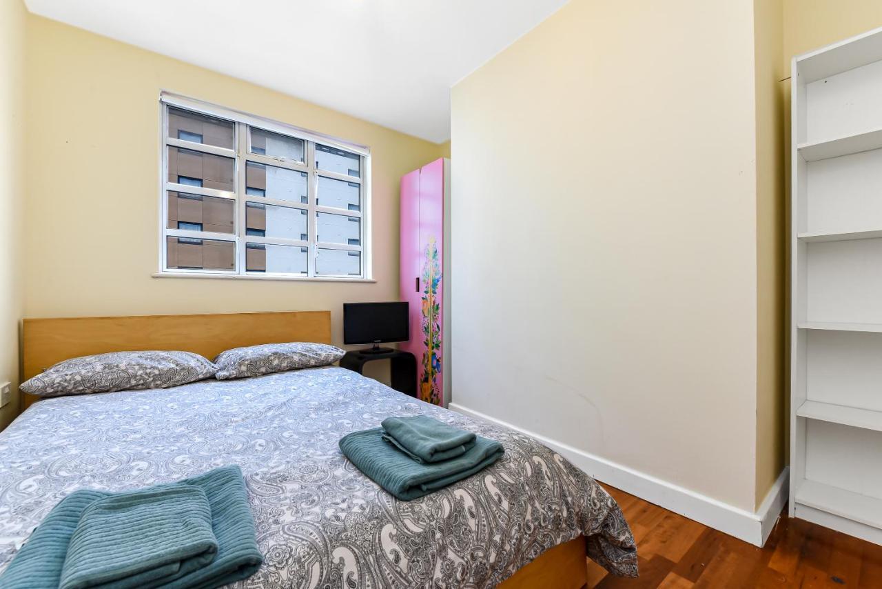 Spacious 2 Bedroom Apartment In Ealing Broadway Bagian luar foto