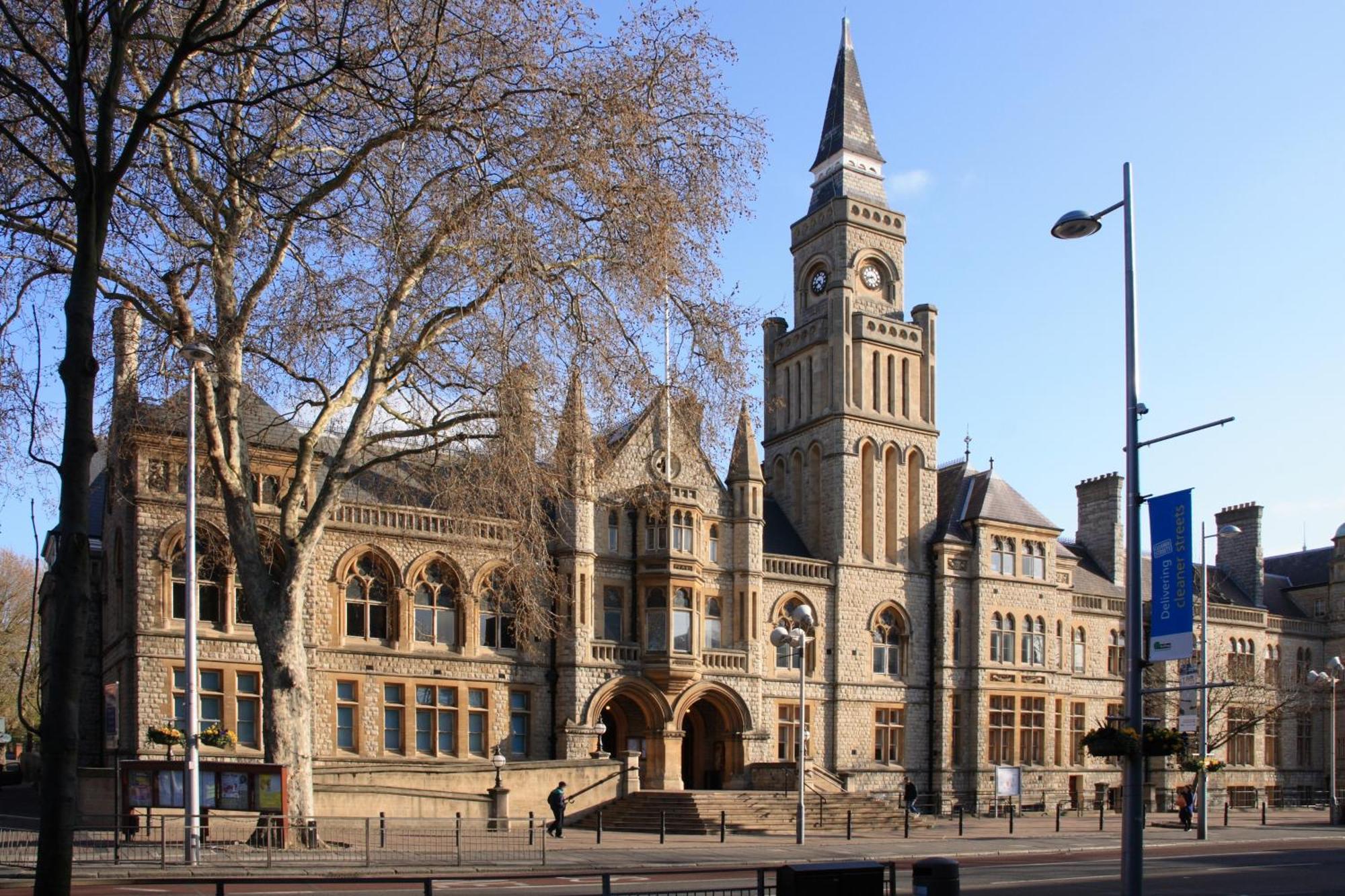 Spacious 2 Bedroom Apartment In Ealing Broadway Bagian luar foto